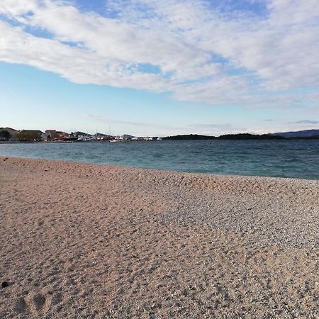 Vila Ena Murter Dış mekan fotoğraf