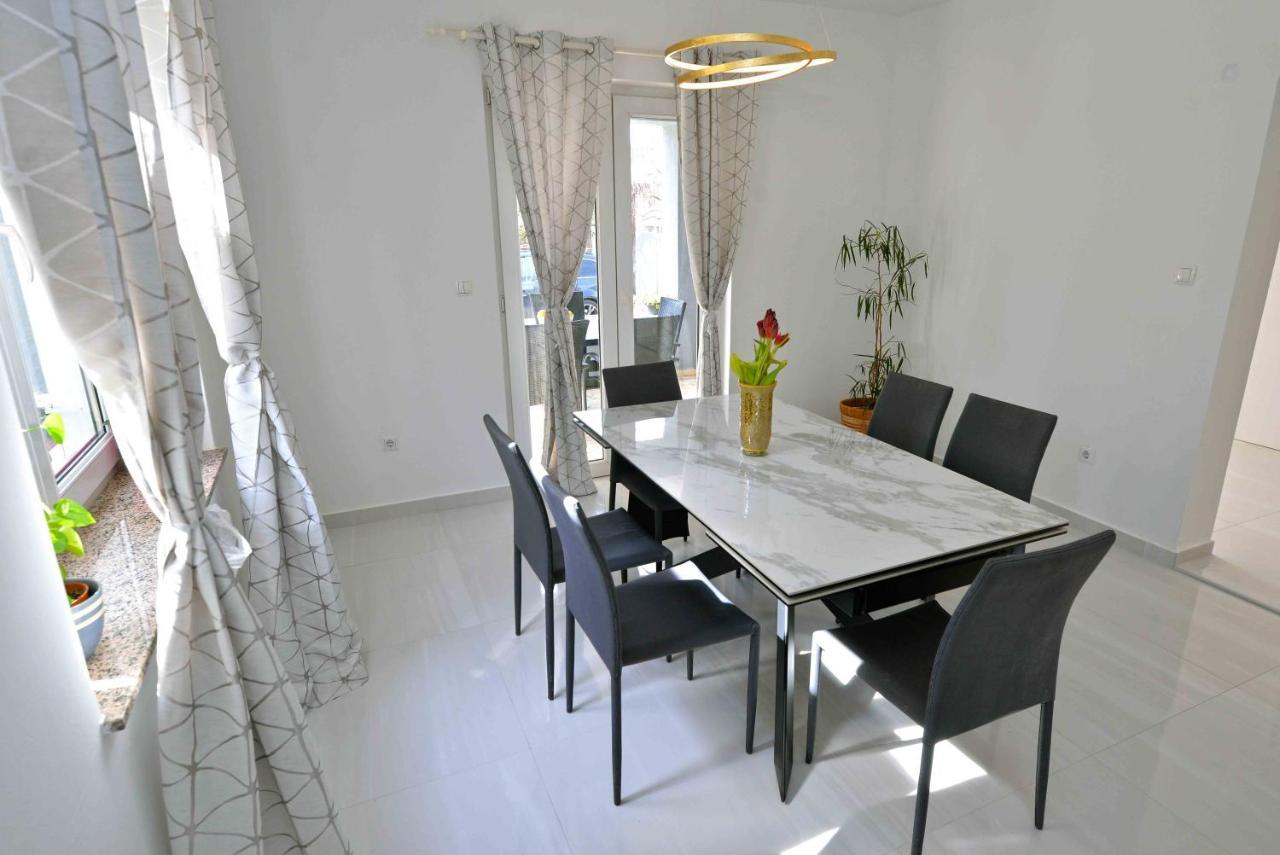 Vila Ena Murter Dış mekan fotoğraf
